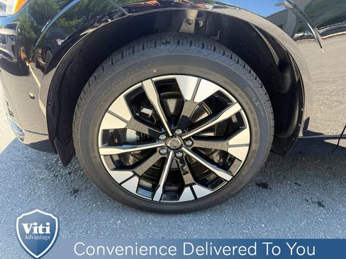 Certified 2026 Volvo XC60 B5 Plus w/ Protection Package Premier AWD/4WD image 12