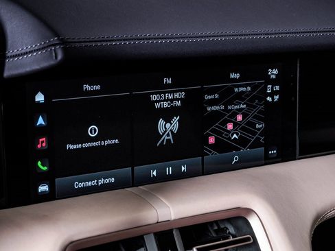 Used 2020 Porsche Taycan Turbo image 22