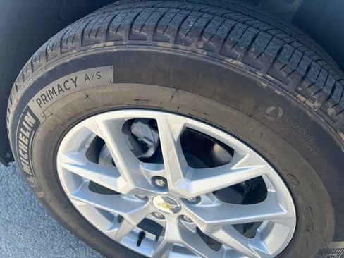 Used 2024 Chevrolet Equinox LT FWD image 15
