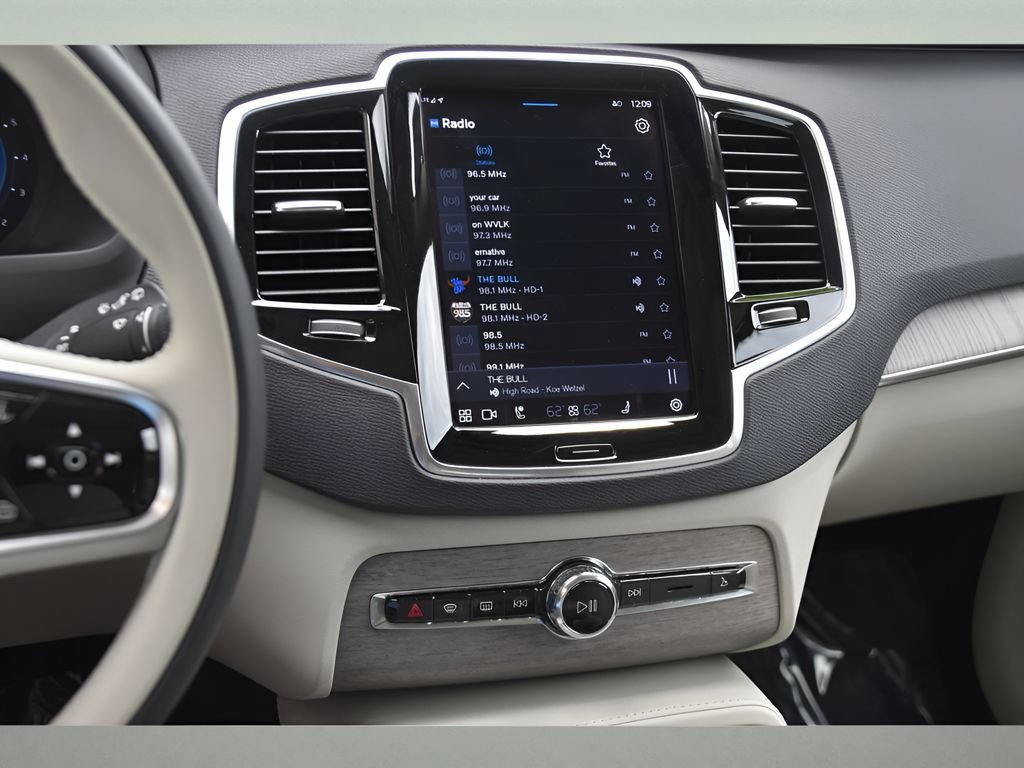 Used 2024 Volvo XC90 B6 Plus w/ Protection Package Premier AWD/4WD image 20
