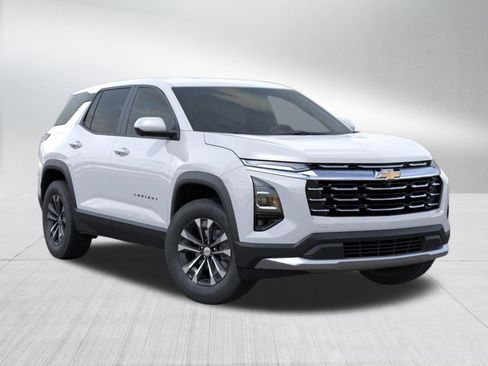 New 2026 Chevrolet Equinox LT AWD/4WD image 8