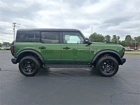 New 2025 Ford Bronco Outer Banks image 8