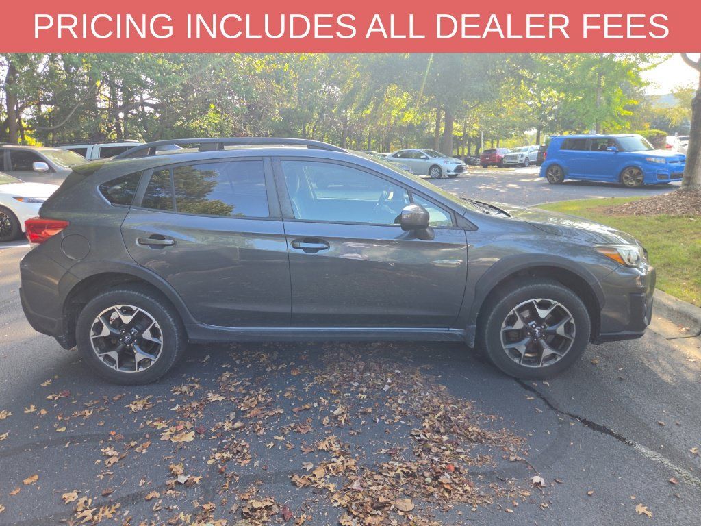Used 2020 Subaru Crosstrek 2.0i Premium w/ Moonroof Package 2 AWD/4WD image 28
