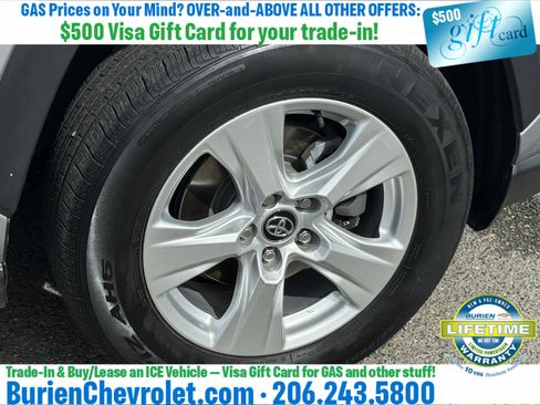 Used 2020 Toyota RAV4 XLE AWD/4WD image 27