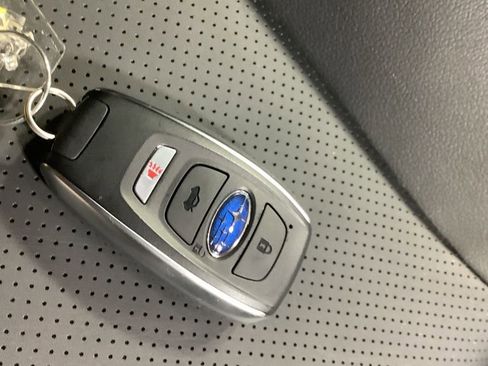 Used 2025 Subaru Forester Limited image 28