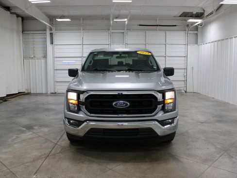 Used 2023 Ford F150 XLT image 3