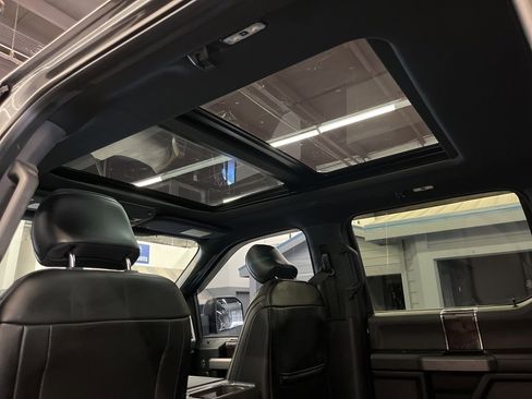 Used 2015 Ford F150 Platinum w/ Equipment Group 701A Luxury image 34