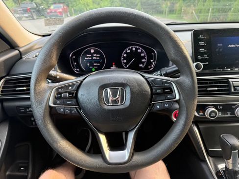 Used 2020 Honda Accord LX image 10