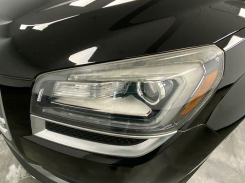 Used 2016 GMC Acadia Denali AWD/4WD image 11