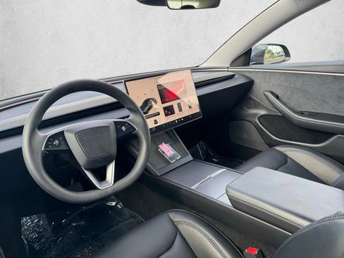 Used 2024 Tesla Model 3 Long Range AWD/4WD image 10