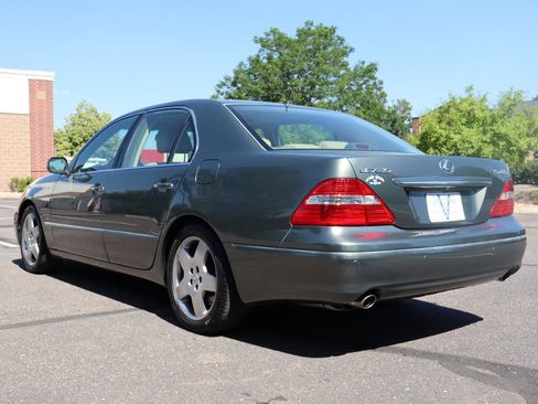 Used 2004 Lexus LS 430 image 7