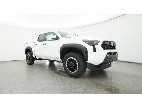 New 2025 Toyota Tacoma TRD Off-Road AWD/4WD image 29