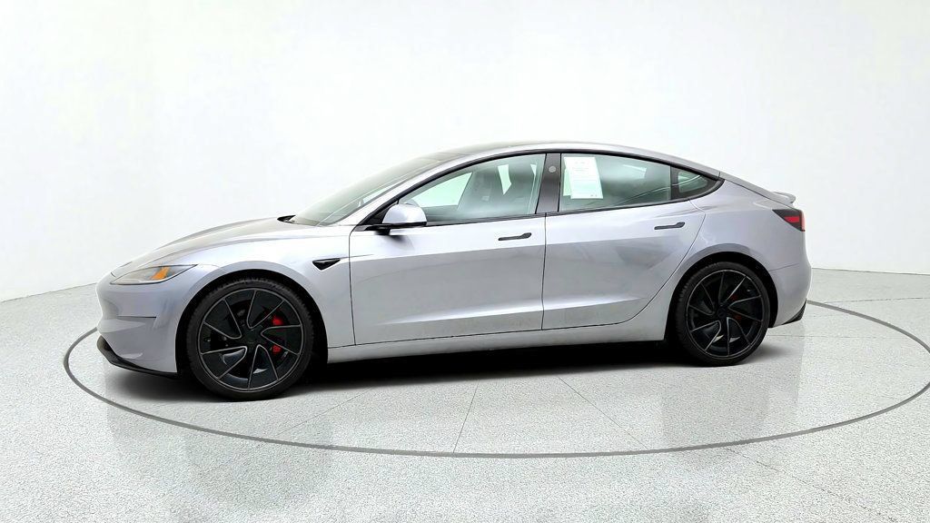 Used 2025 Tesla Model 3 Performance AWD/4WD image 8