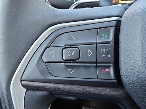 Used 2023 Jeep Grand Cherokee 4WD 4xe image 25