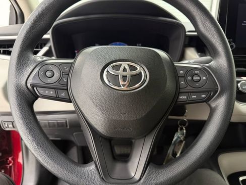 Used 2026 Toyota Corolla LE FWD image 9
