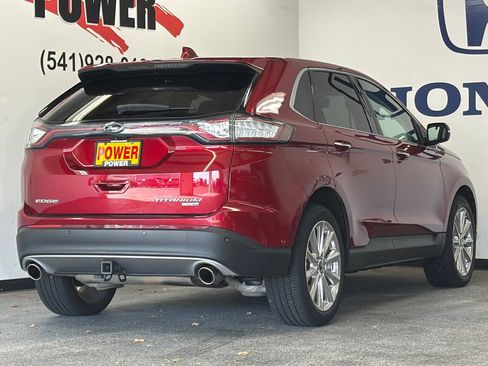 Used 2018 Ford Edge Titanium w/ Equipment Group 302A AWD/4WD image 3