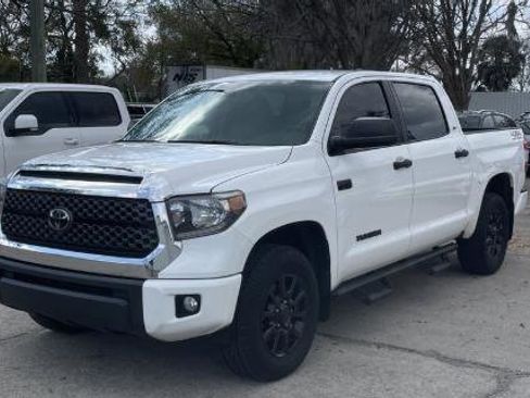 Used 2021 Toyota Tundra SR5 w/ SR5 Leather Package image 1