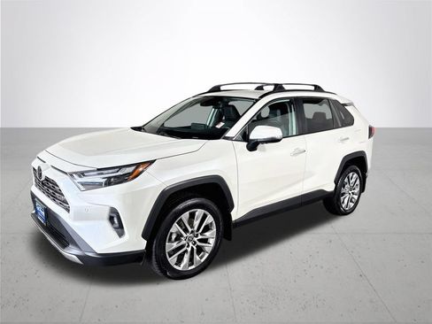 Used 2022 Toyota RAV4 Limited AWD/4WD image 2