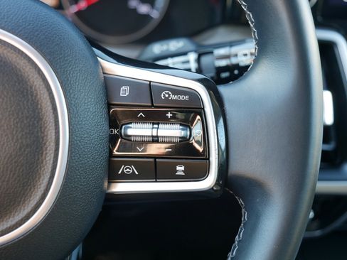 Certified 2022 Kia Sorento X-Line EX image 30