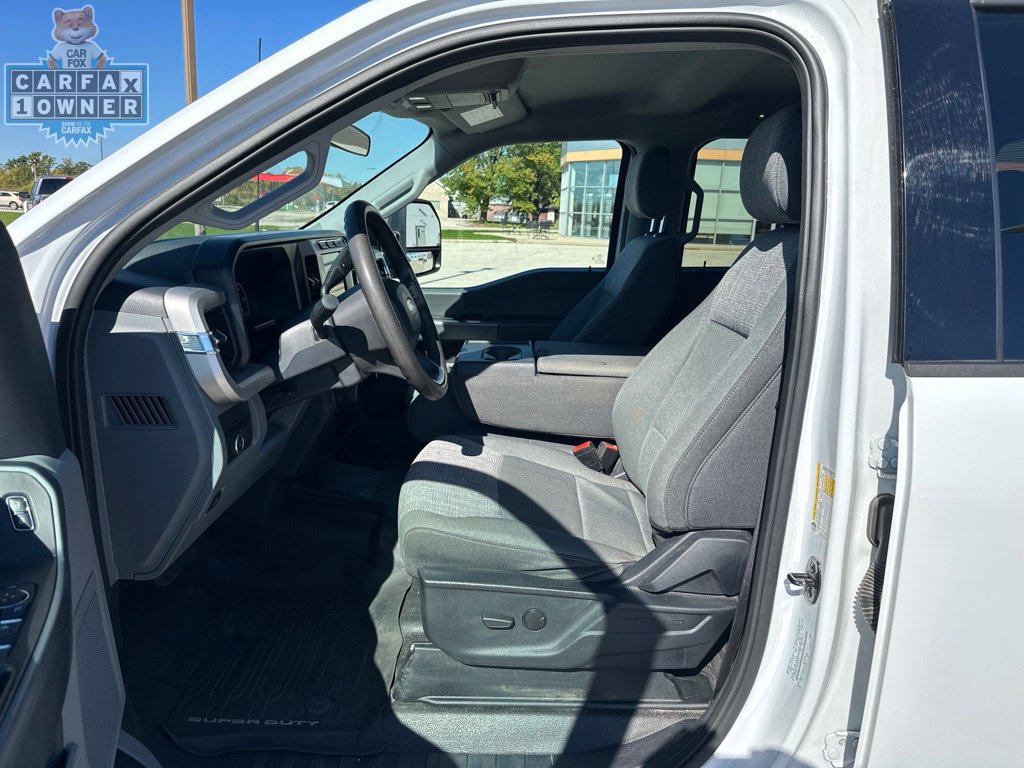 Used 2024 Ford F350 XLT AWD/4WD image 10