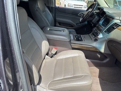 Used 2018 GMC Yukon XL Denali w/ Open Road Package image 7