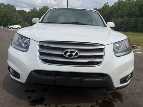 Used 2012 Hyundai Santa Fe Limited AWD/4WD image 2