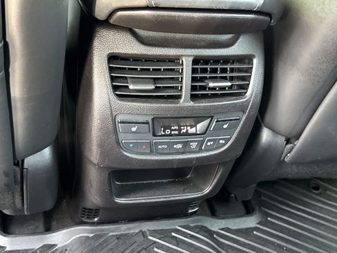 Used 2019 Acura MDX w/ Advance Package AWD/4WD image 17