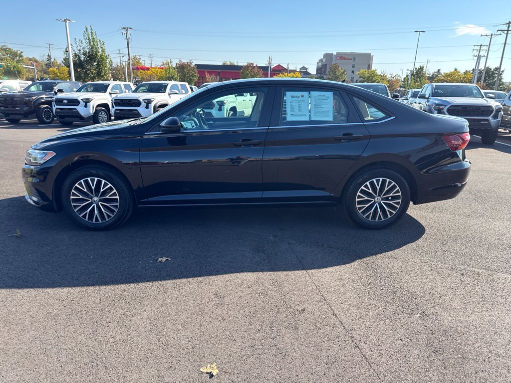 Used 2019 Volkswagen Jetta SE FWD image 4