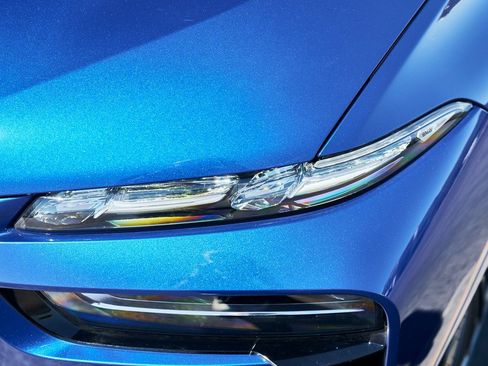 Used 2026 BMW ALPINA XB7 ALPINA XB7 image 9