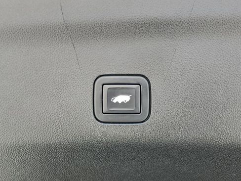 Used 2021 Cadillac Escalade Sport Platinum image 10