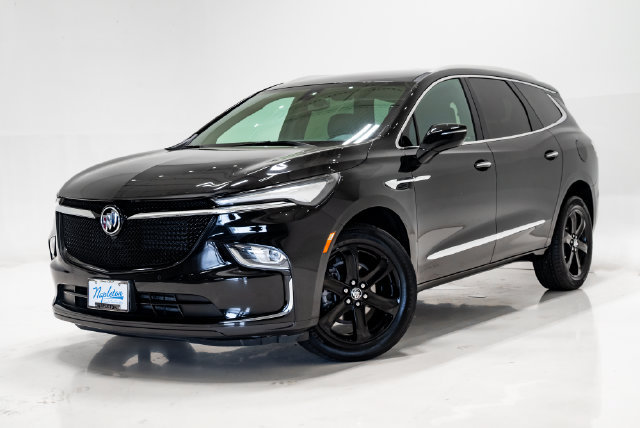 Used 2023 Buick Enclave Essence w/ Sport Touring Edition AWD/4WD image 1