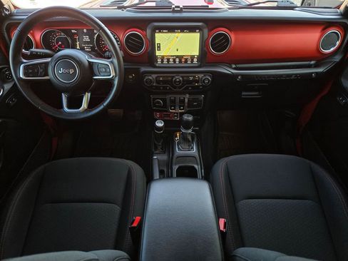 Used 2021 Jeep Wrangler Rubicon image 14