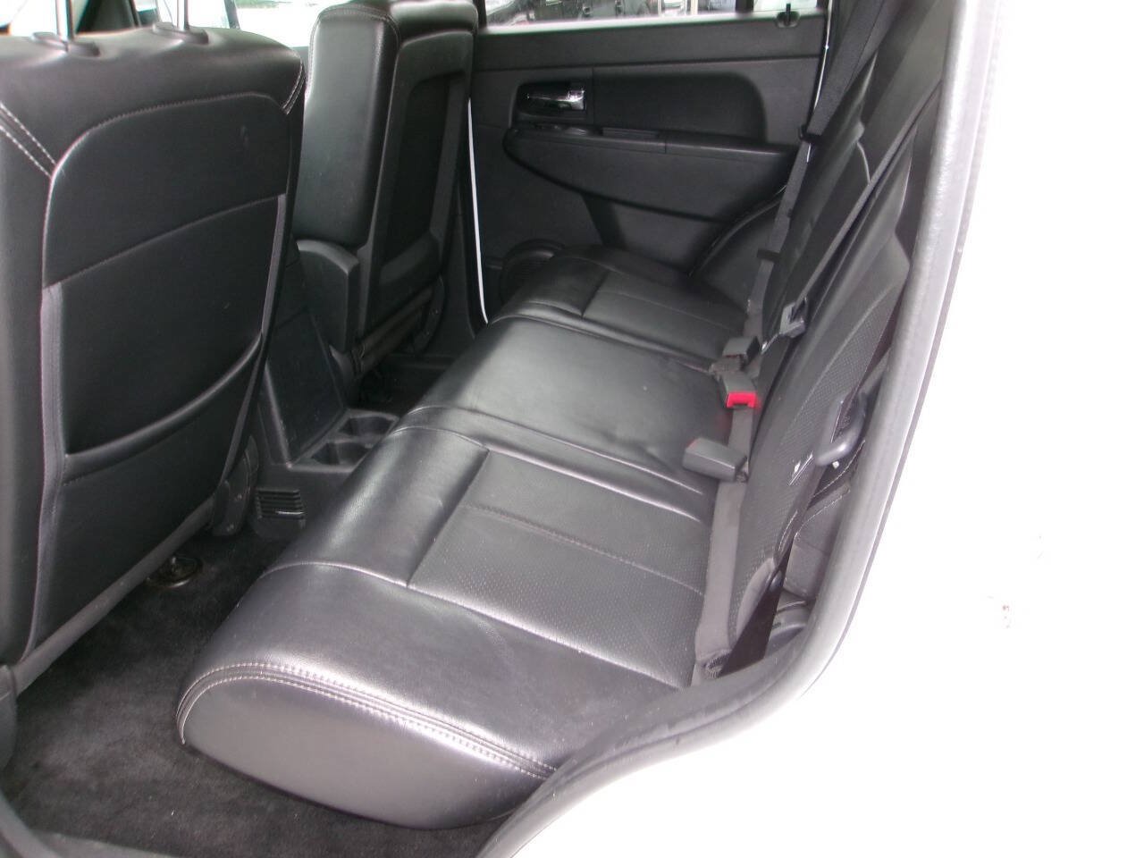 Used 2012 Jeep Liberty Sport AWD/4WD image 6