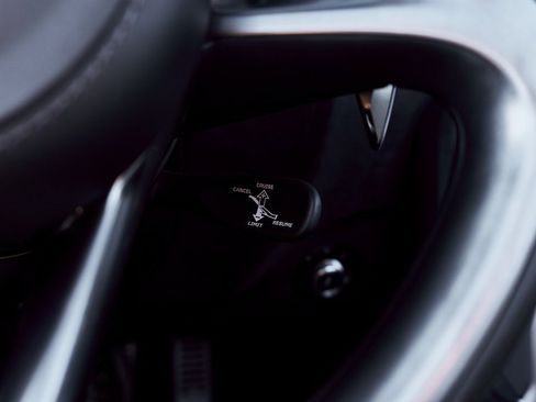 Used 2024 McLaren 750S image 58