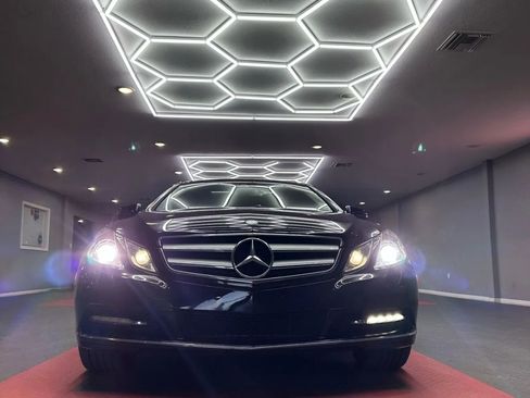 Used 2012 Mercedes-Benz E 350 4MATIC Coupe w/ Premium 2 Pkg image 8