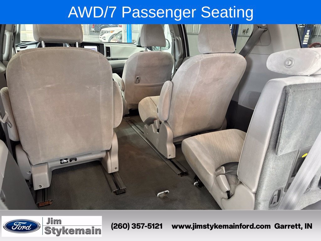 Used 2019 Toyota Sienna LE AWD/4WD image 34