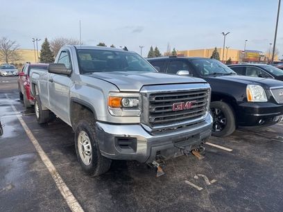 Used 2015 GMC Sierra 2500 Base w/ Sierra Convenience Package