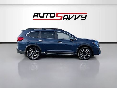 Used 2023 Subaru Ascent Touring AWD/4WD image 8