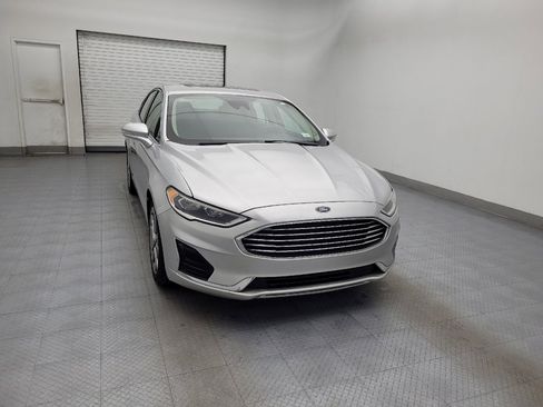 Used 2019 Ford Fusion SEL FWD image 14