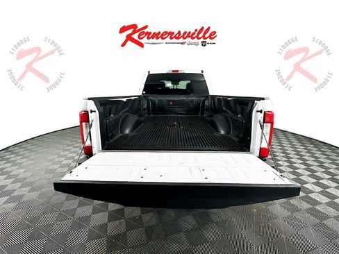 Used 2017 Ford F350 XLT image 29