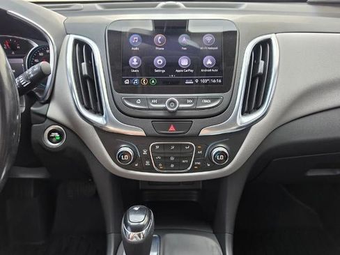 Used 2021 Chevrolet Equinox LT FWD image 16