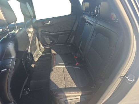 Used 2024 Ford Escape ST-Line w/ Tech Pack #1 AWD/4WD image 10