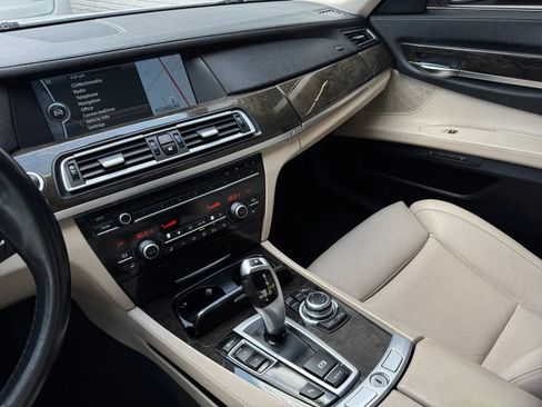 Used 2012 BMW 740i RWD image 30