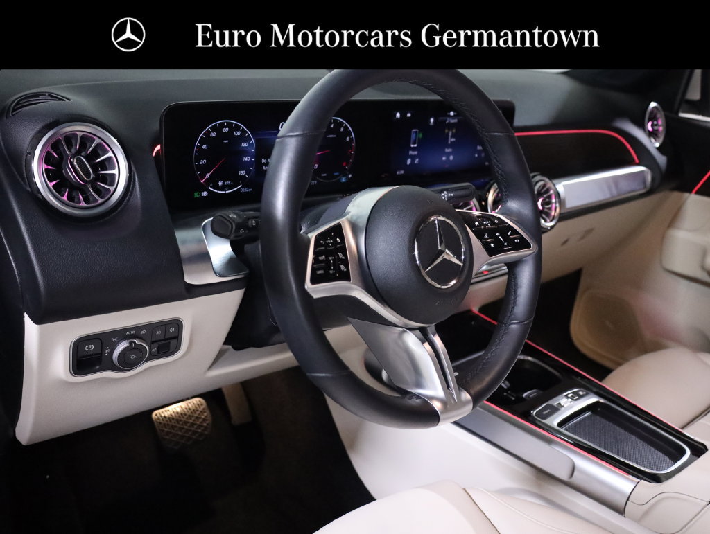 Used 2026 Mercedes-Benz GLB 250 4MATIC image 30