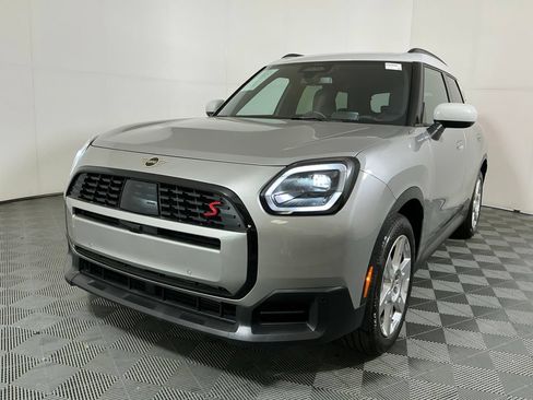 Used 2026 MINI Cooper Countryman S w/ Comfort Package Max AWD/4WD image 2