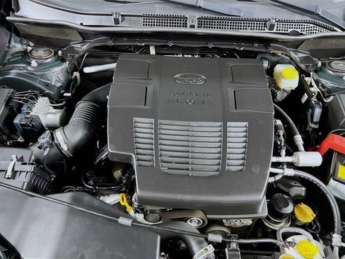 Used 2023 Subaru Forester Limited image 31