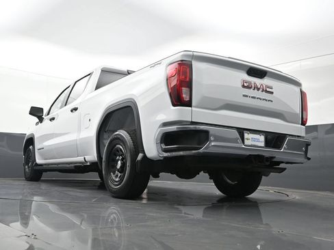 Used 2024 GMC Sierra 1500 Pro w/ Pro Value Package AWD/4WD image 32