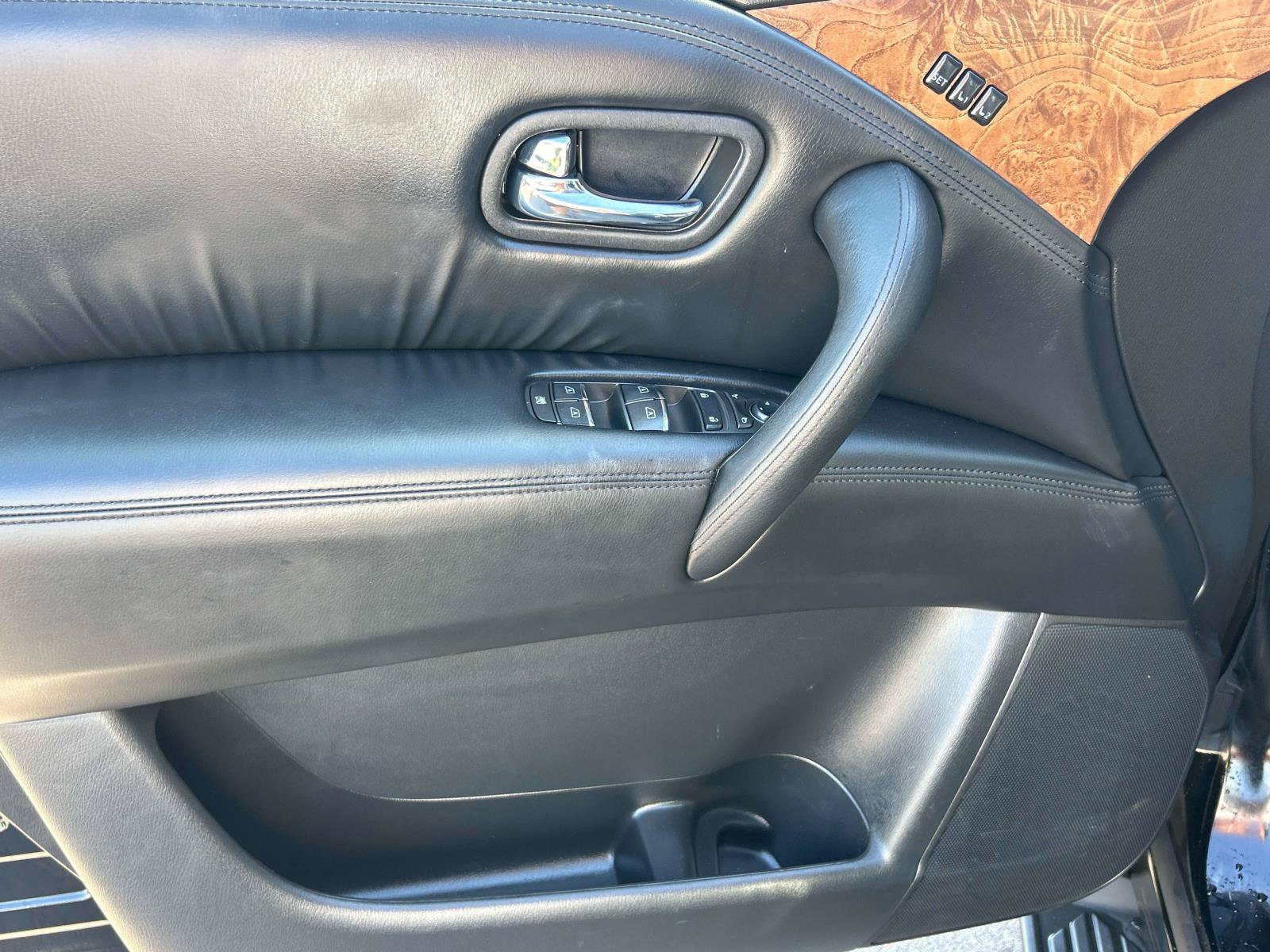 Used 2023 Nissan Armada SL w/ Captain's Chairs Package RWD image 26