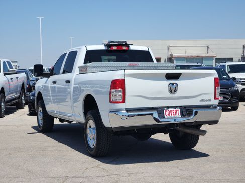 Used 2023 RAM 2500 Tradesman w/ Chrome Appearance Group AWD/4WD image 5