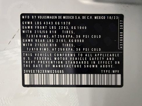 Used 2024 Volkswagen Taos SE image 14